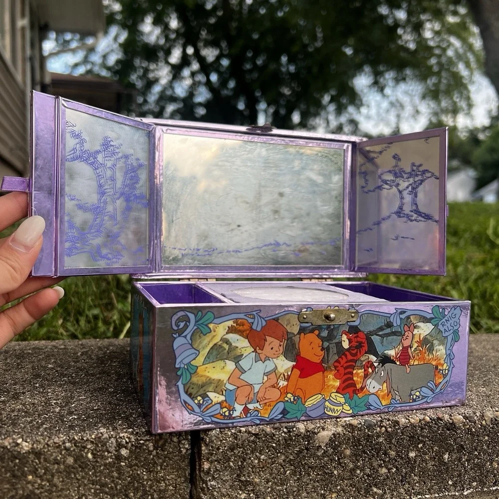 Vintage Rare Winnie the Pooh Jewelry Music Box 1963 Purple Metallic Mirror
